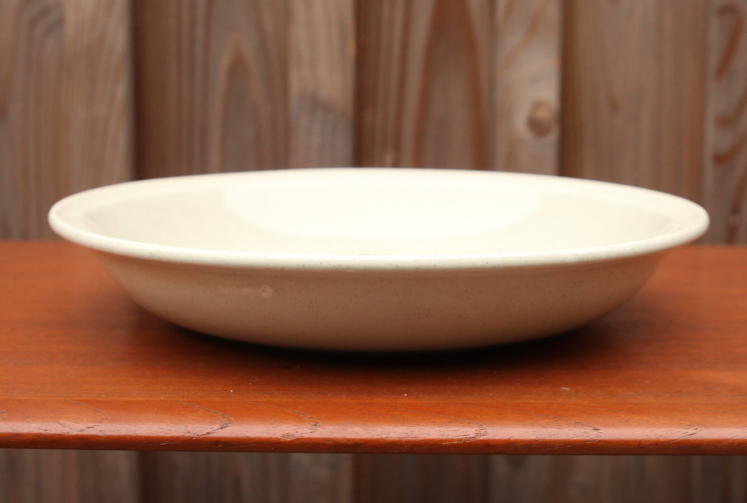 Hollow dish Sarreguemines "Thistles"