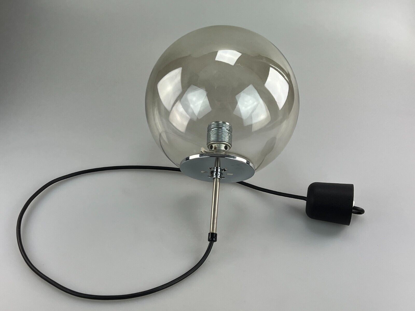 Limburg “Globe” pendant light