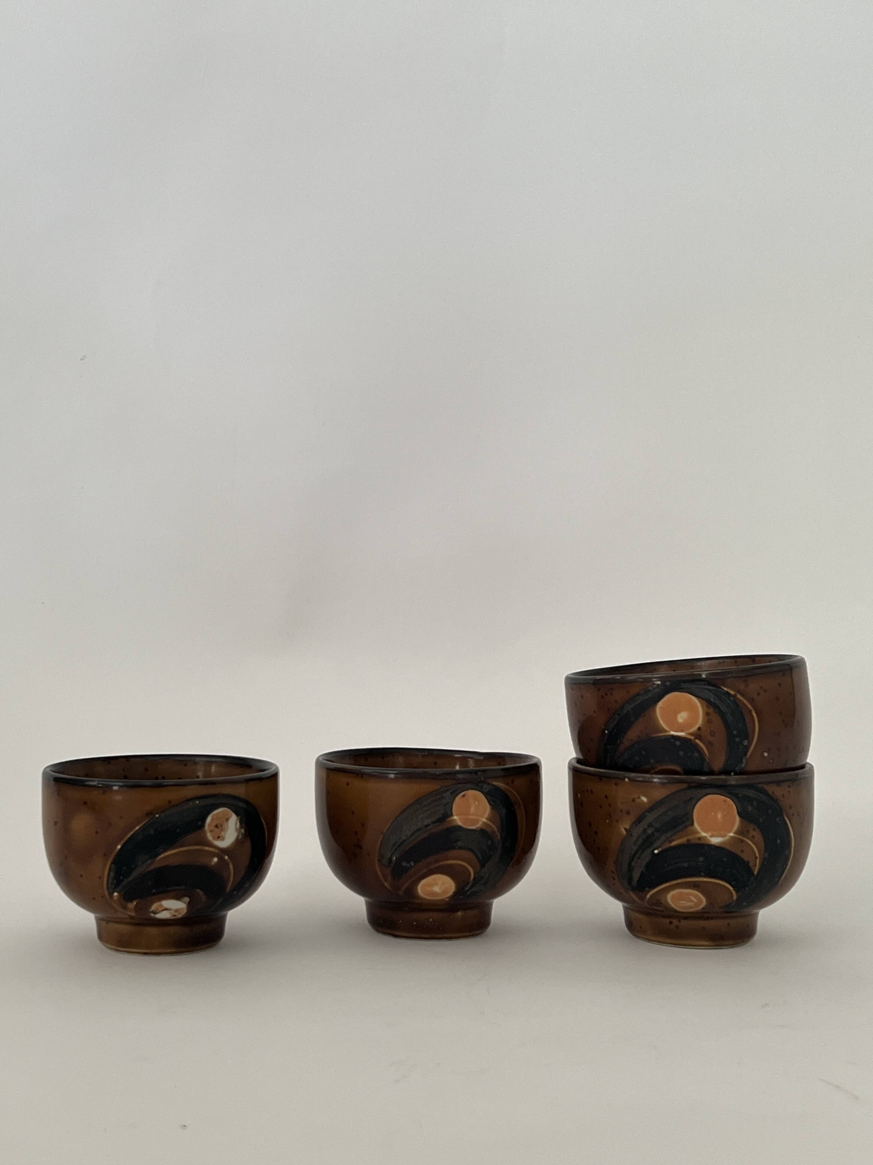 Set of 4 ceramic cups, Japanese pottery, circa 1960/70