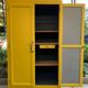 Armoire parisienne jaune poudrée 1950