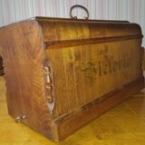 Machine sewing manual and Original portable, Victoria from 1894