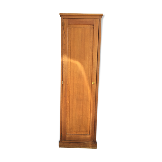 Wooden wardrobe locker