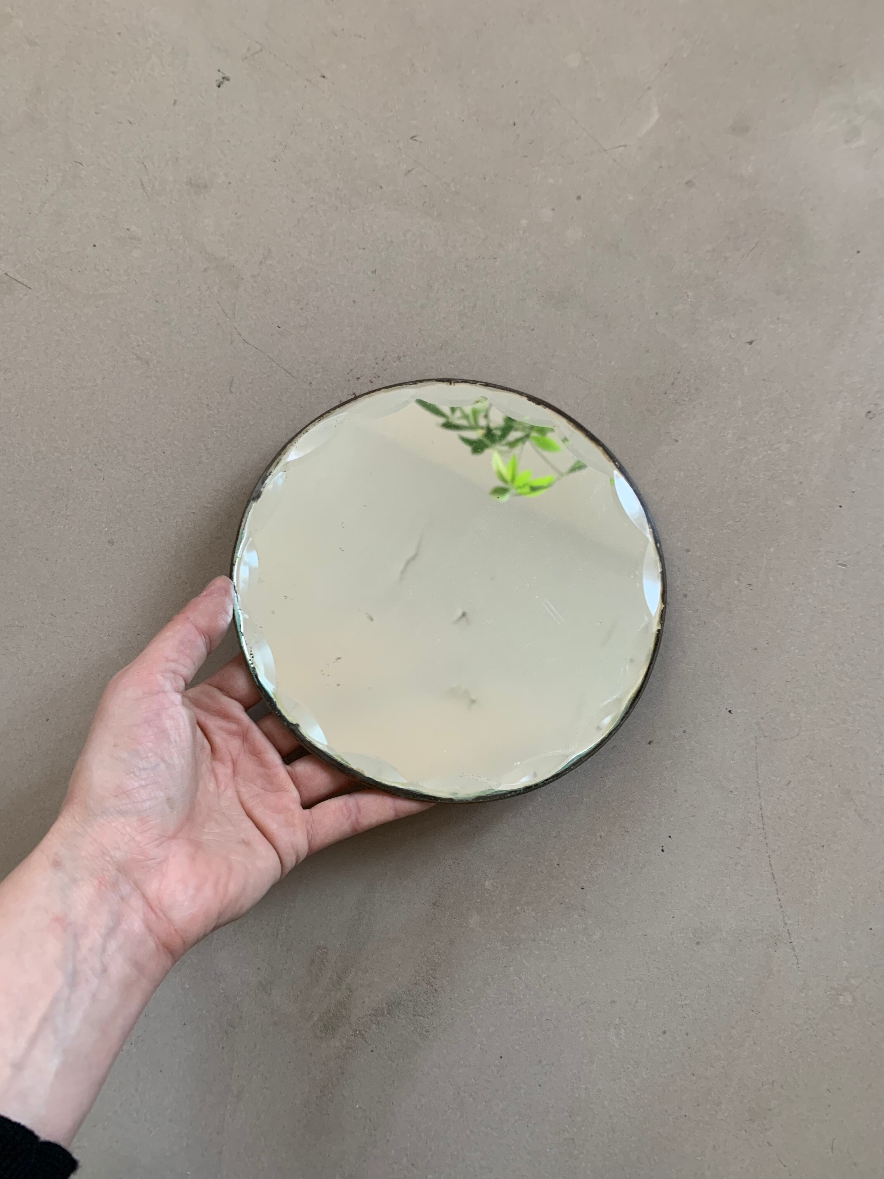 Beveled table mirror D18cm