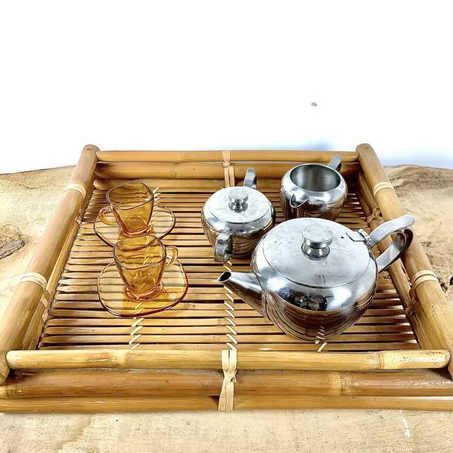 Rattan serving tray