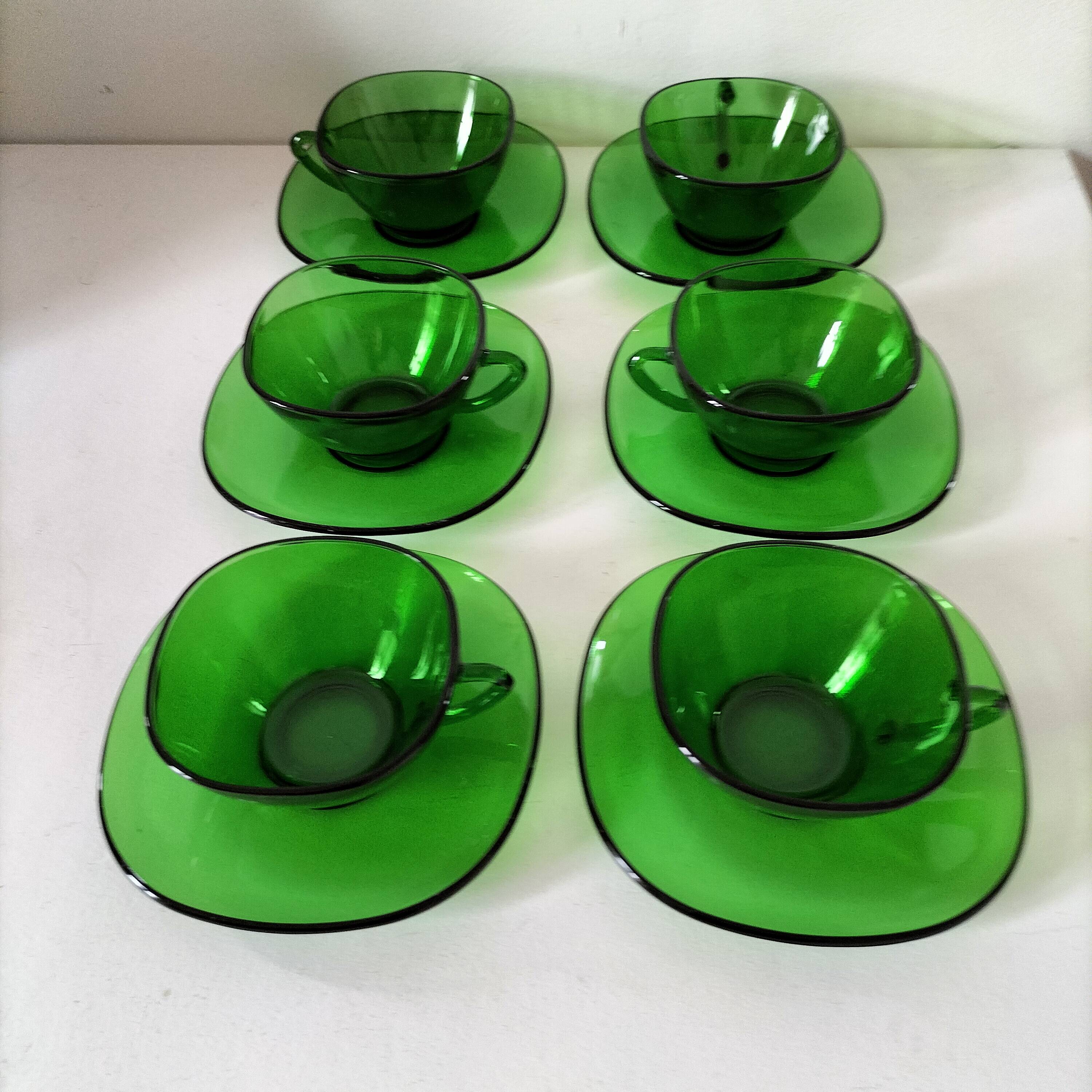 6 Vereco green cups
