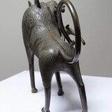 Subject, lion, hyena, beast in Bronze from Benin Dahomey Cotonou vintage/old