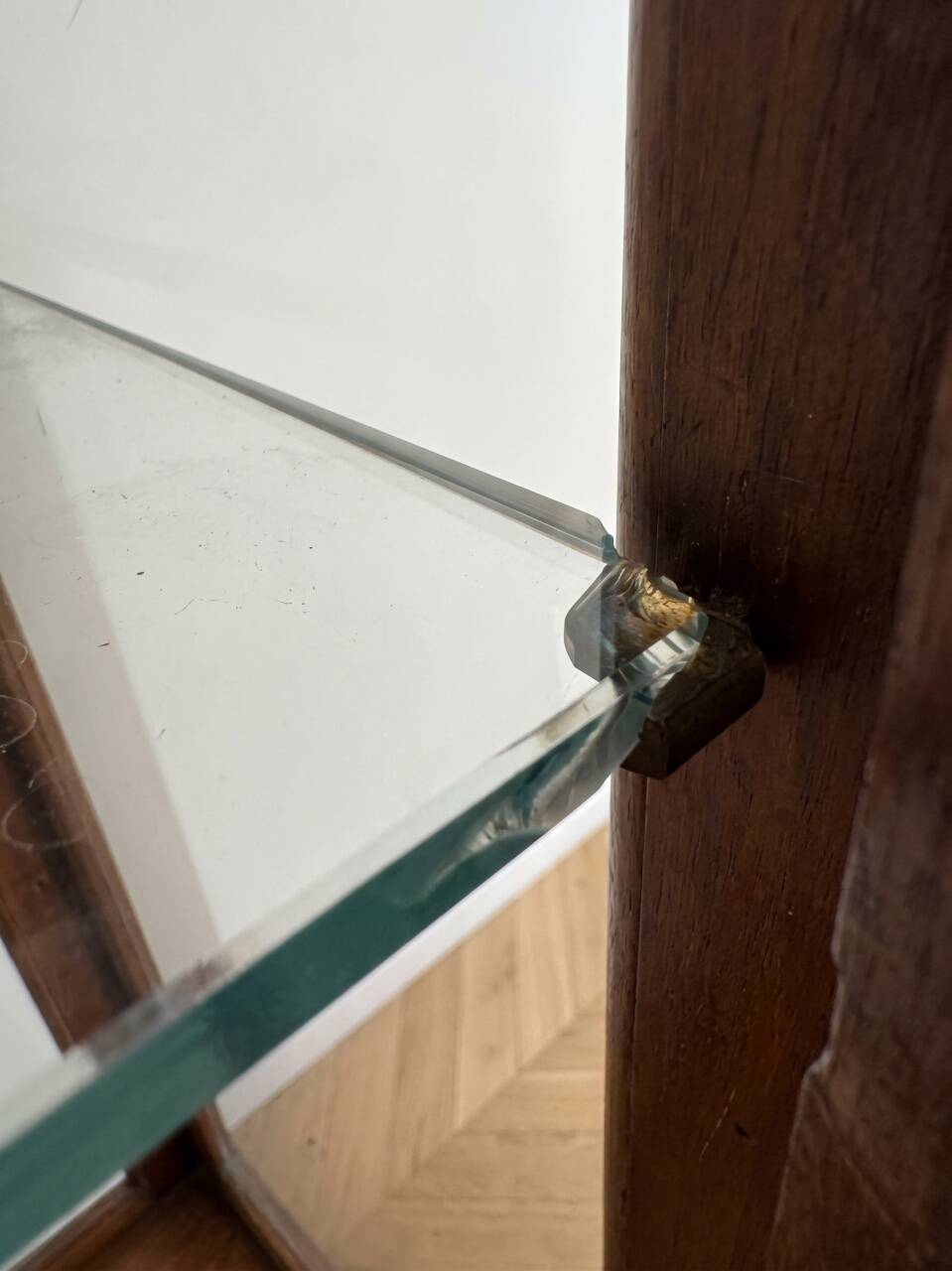 Étagère vitrine ancienne en bois et verre