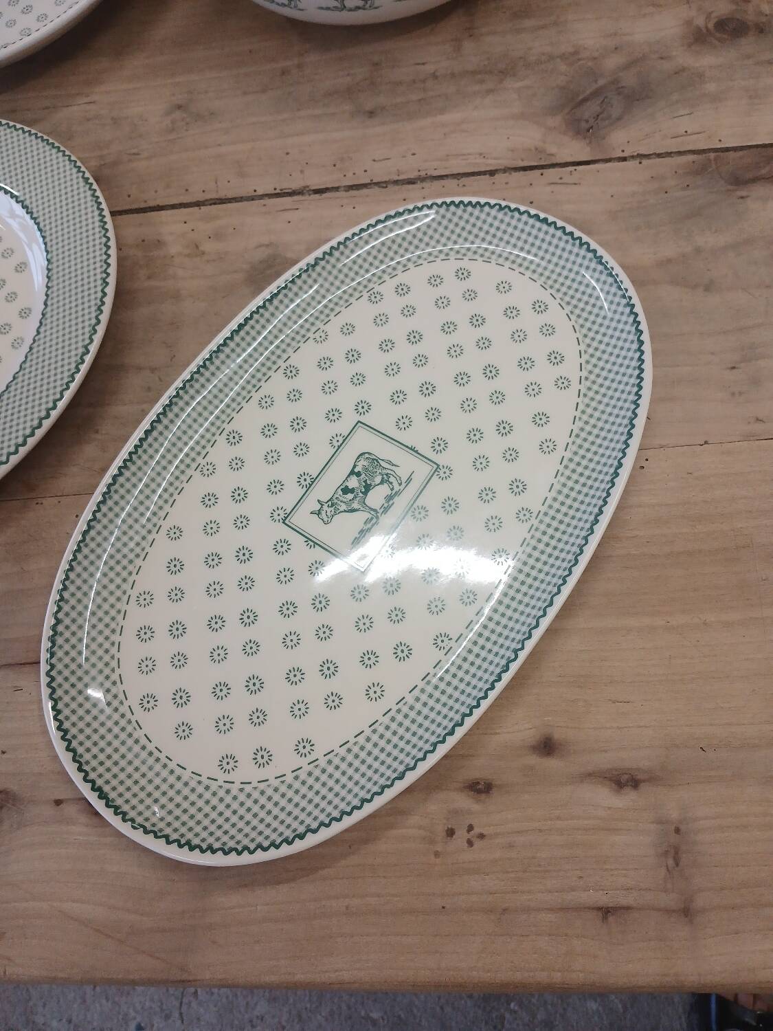 Set of dishes, salad bowl, butter dish Geneviève Lethu