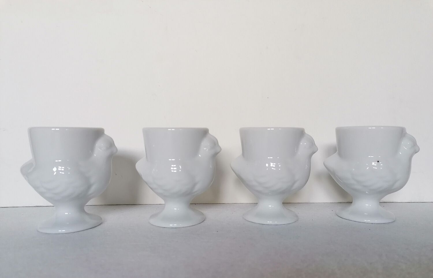 4 coquetiers poule porcelaine blanche