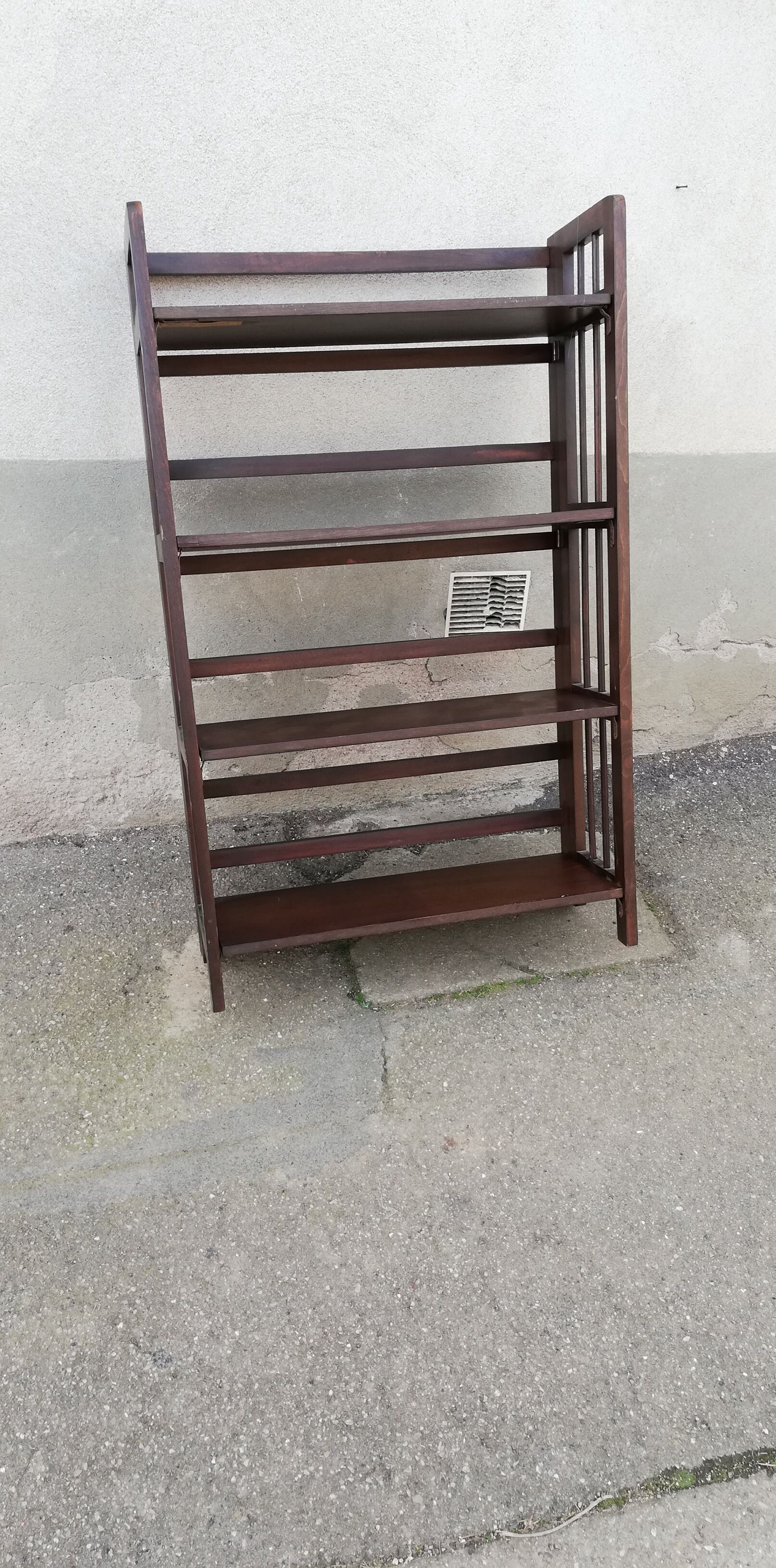 Folding vintage shelf