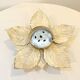 Applique murale fleur en métal doré à la feuille 1970 1980 Hollywood Regency Masca