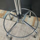 Tabouret vintage tubulaire chromé et simili noir