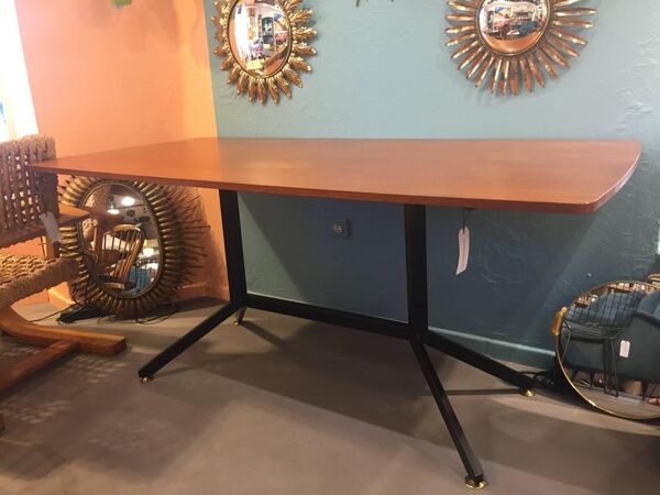 table de salle à manger par Osvaldo Borsani