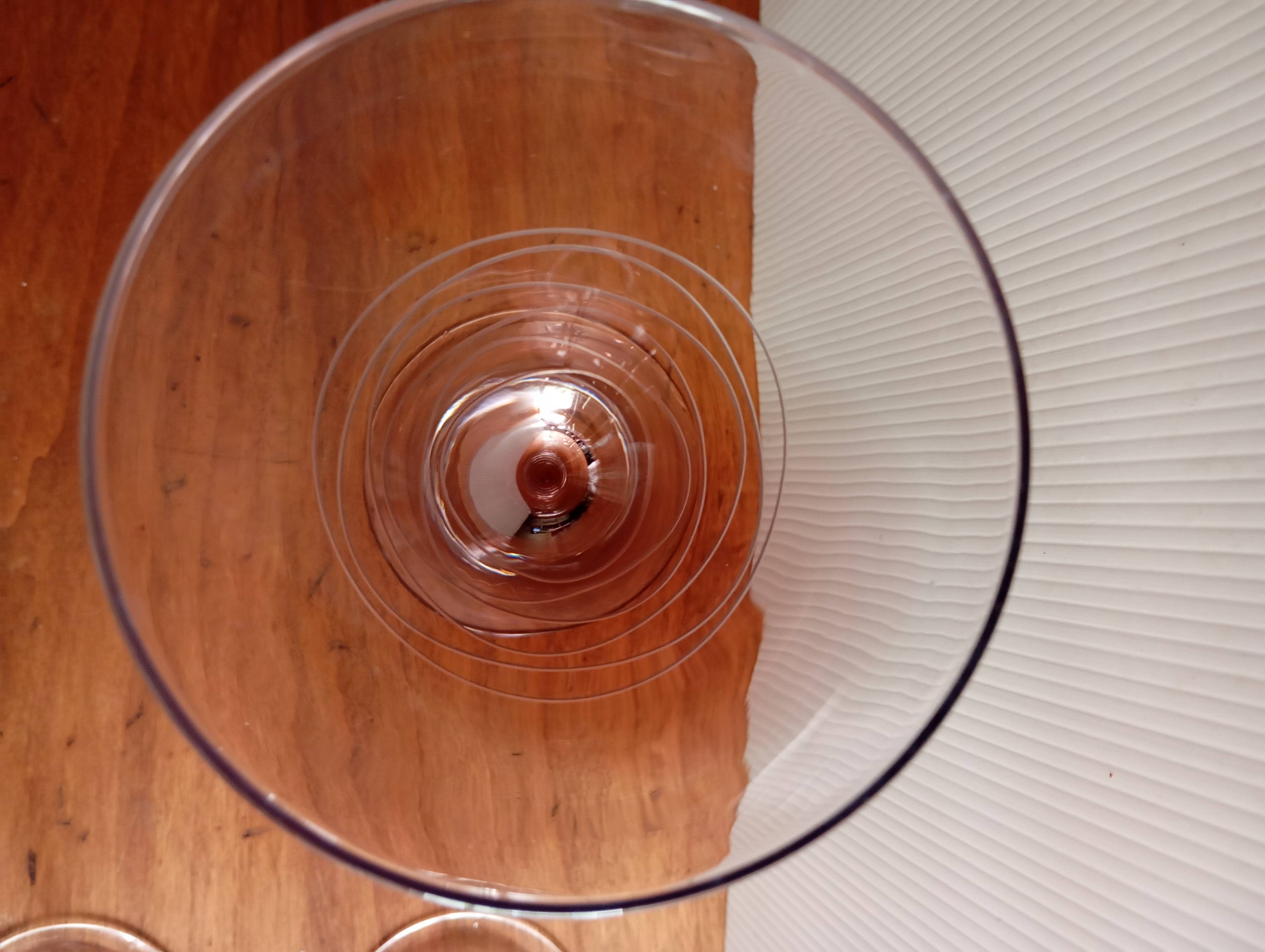 Set of 8 vintage stemmed glasses