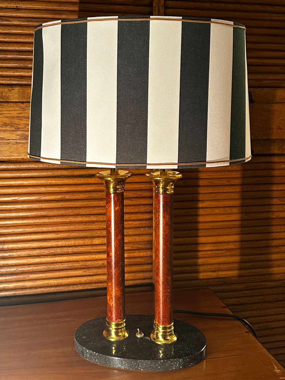 Deknudt Double Column Lamp – Wood, Brass, Marble – Restored