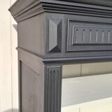 Library / Shelf
