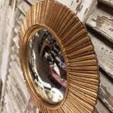 Convex mirror or golden witch's eye