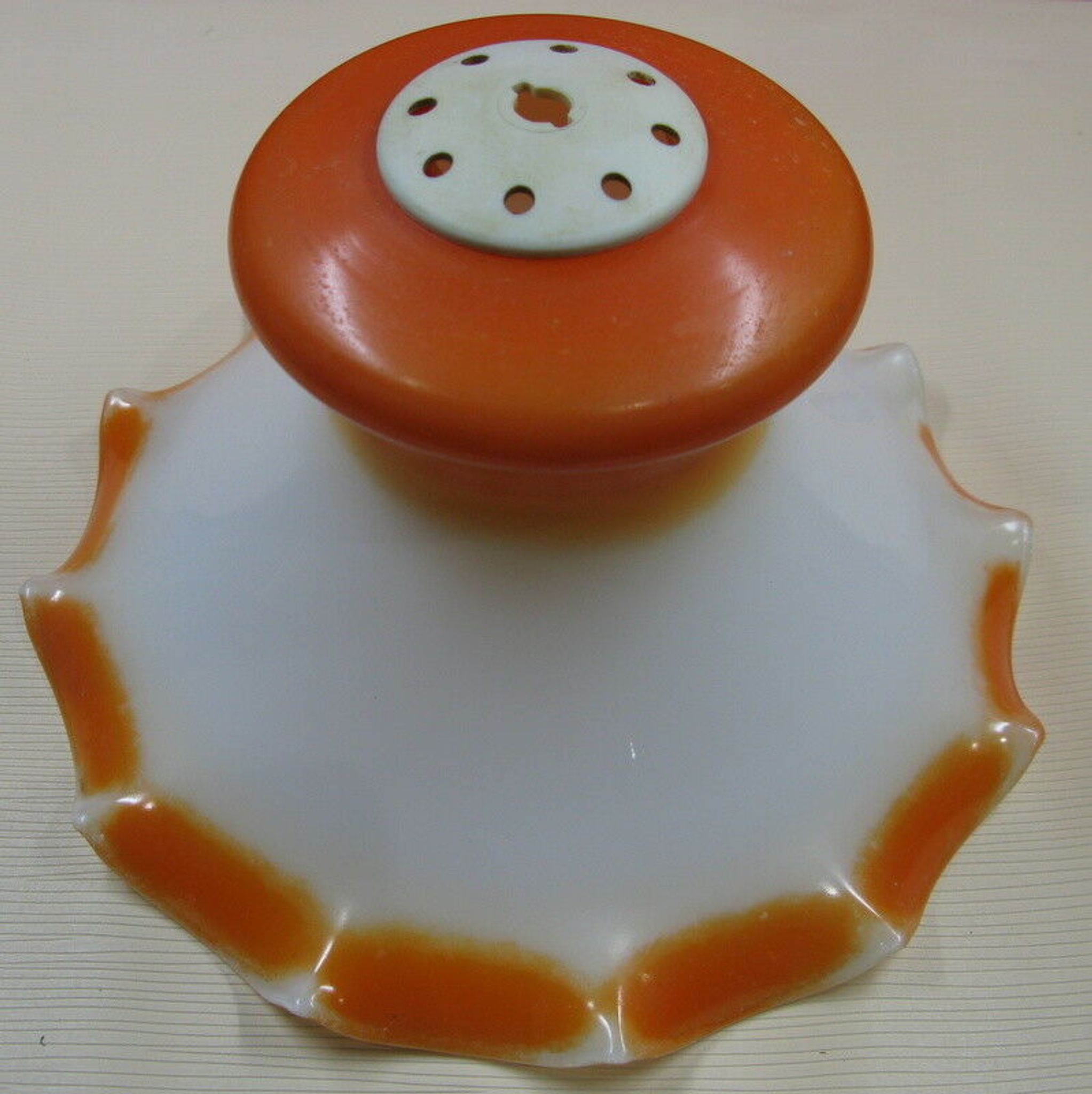 Abat jour verre dentellé