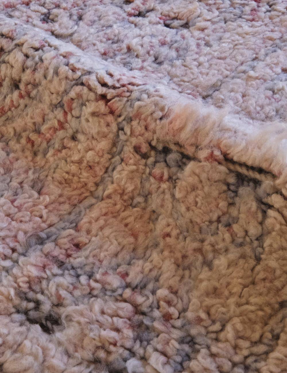 Beni mGuild vintage rug - 345 x 183 cm