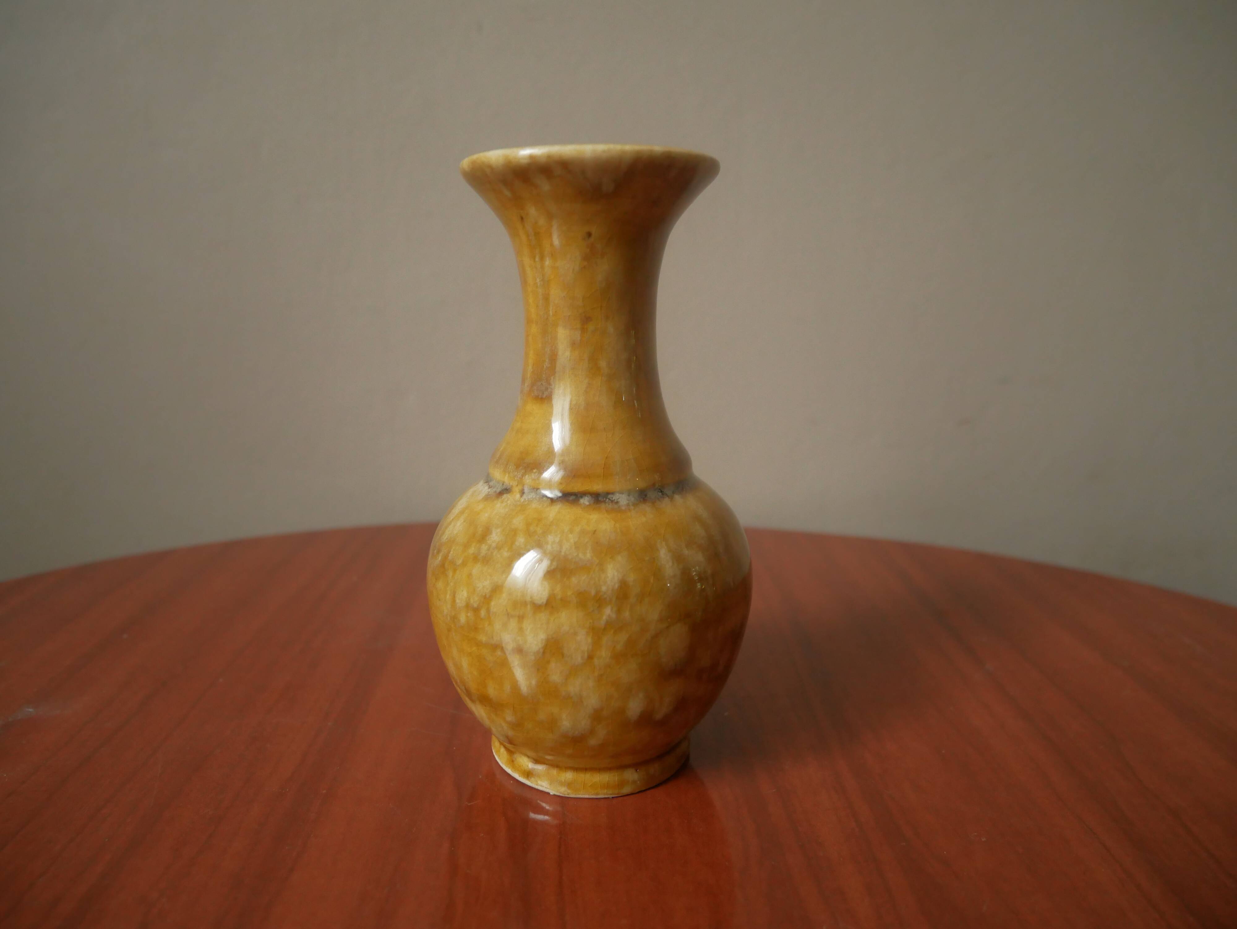 Vase soliflore ceramic handmade old pottery slow Scandinavian country decoration