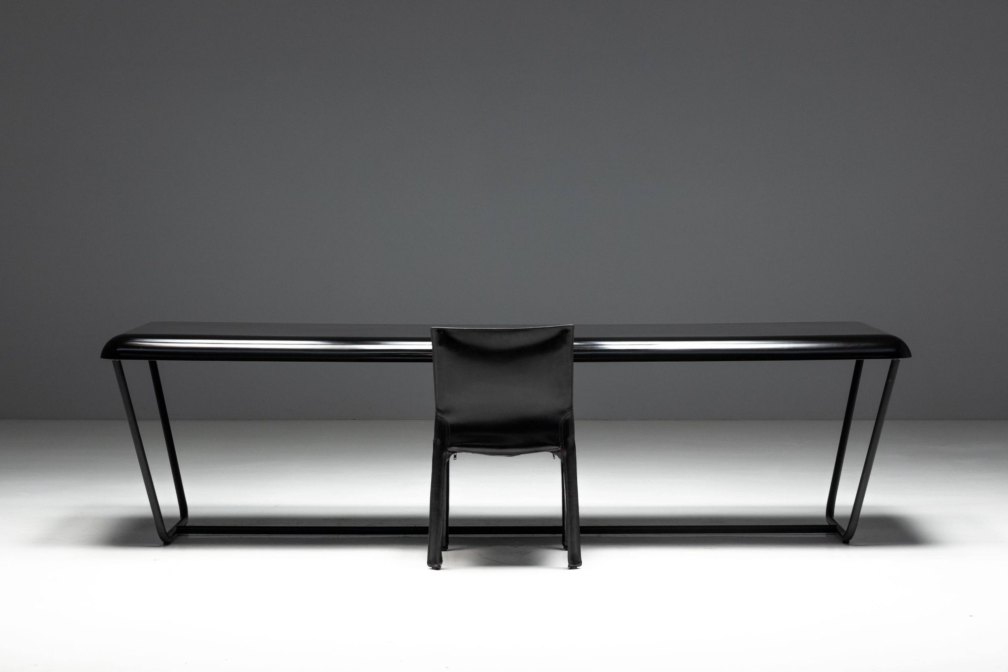 Table console DC204 par Vincenzo De Cotiis, Italie, 2006