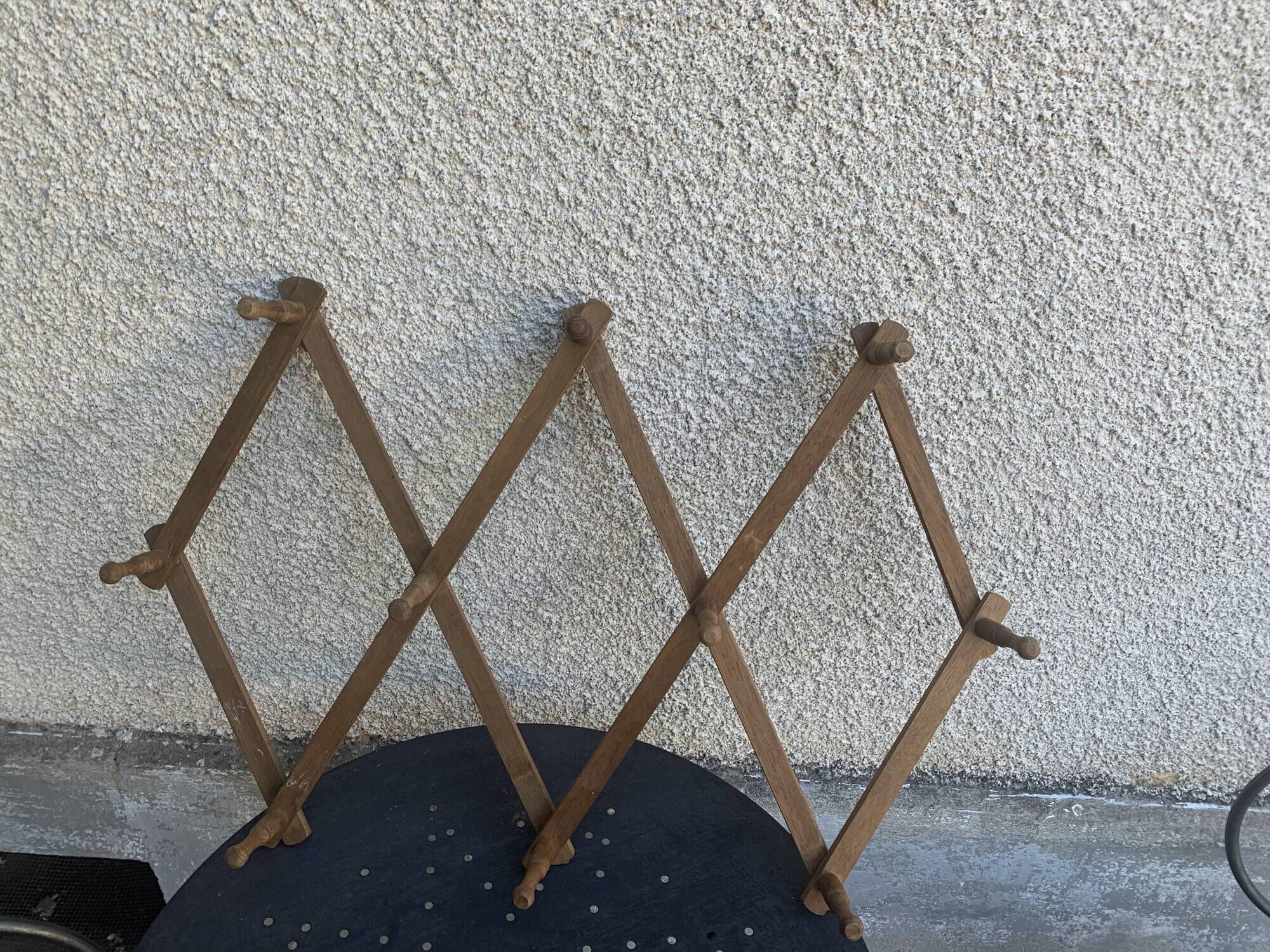 Wall coat rack in wood accordion 10 old hooks