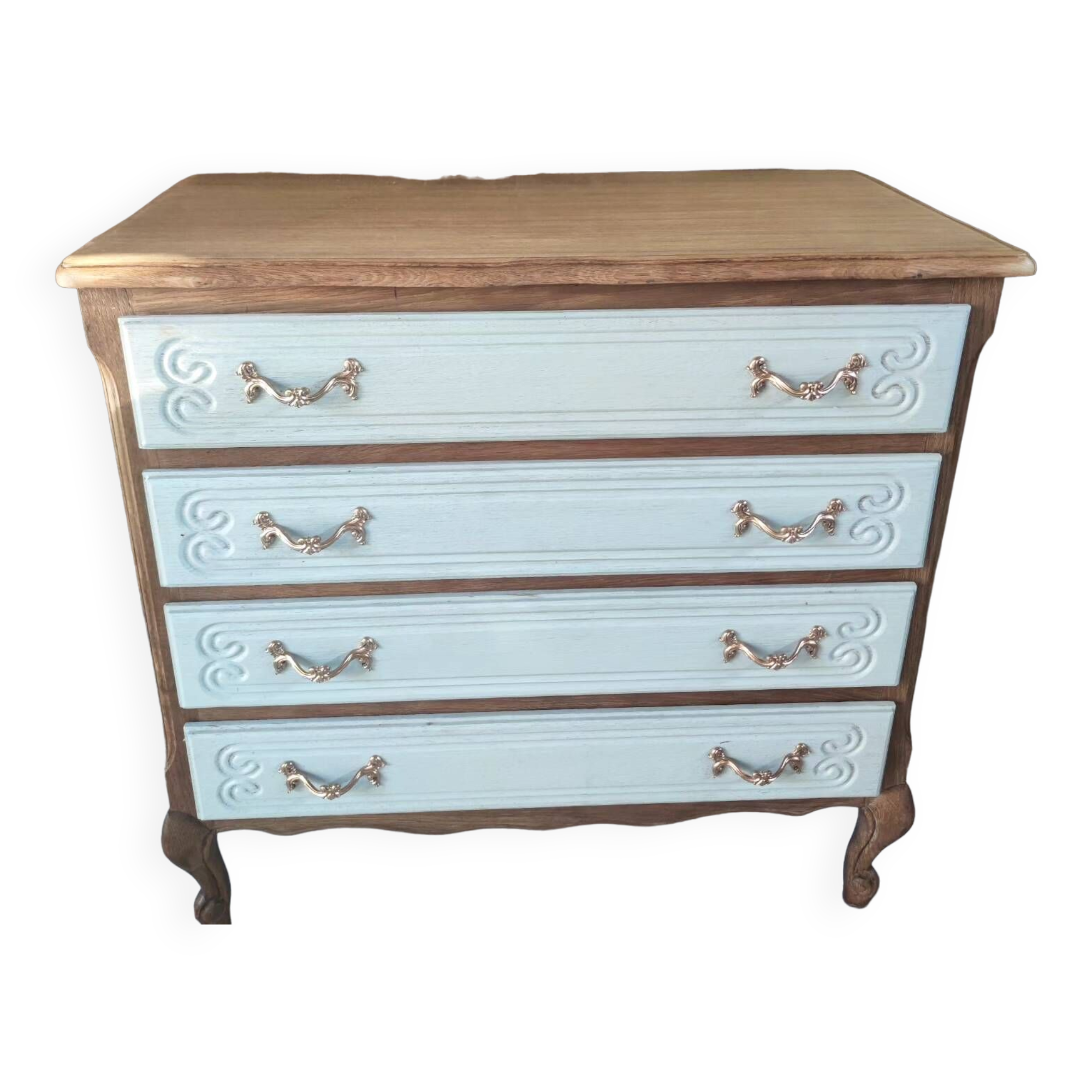 Oak chest of drawers