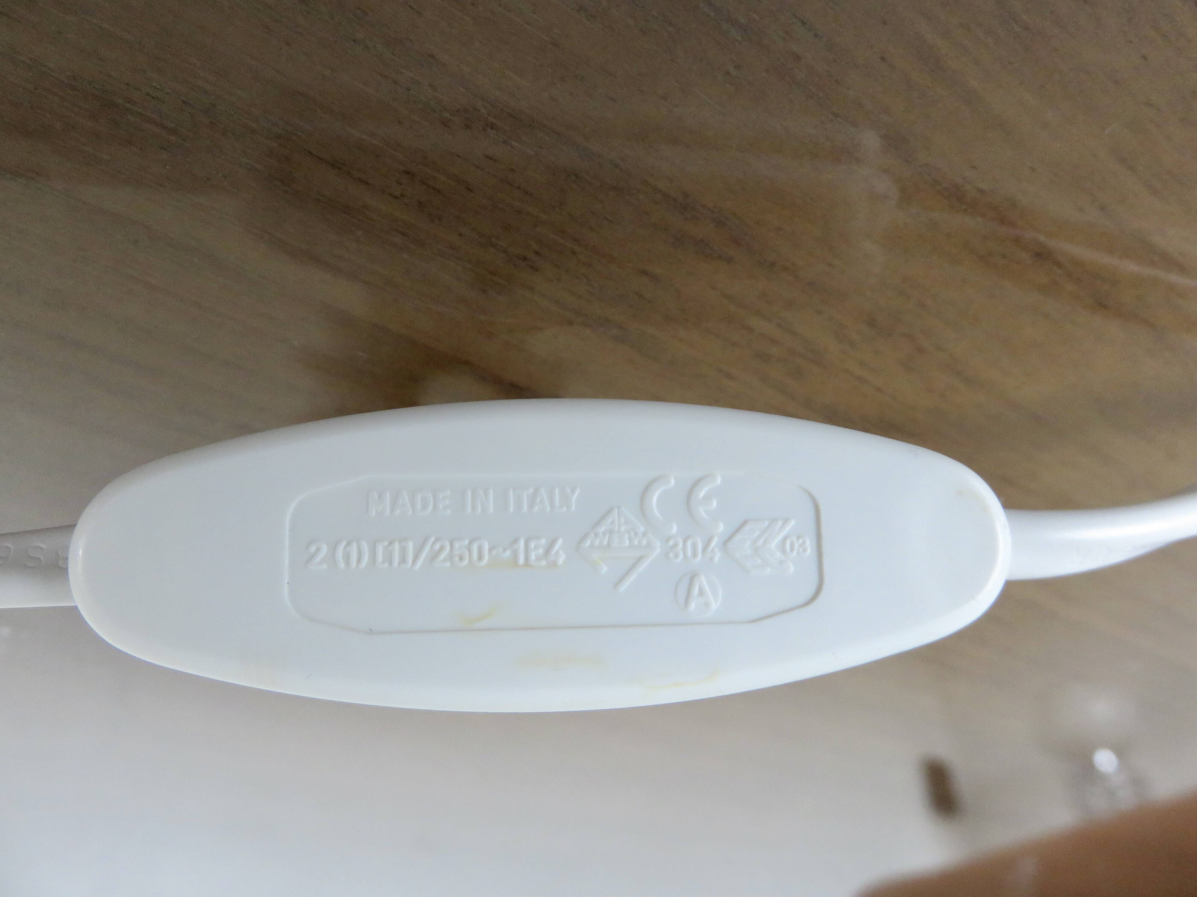 Italian "shell" lamp in cracked ceramic from the 70s and 80s