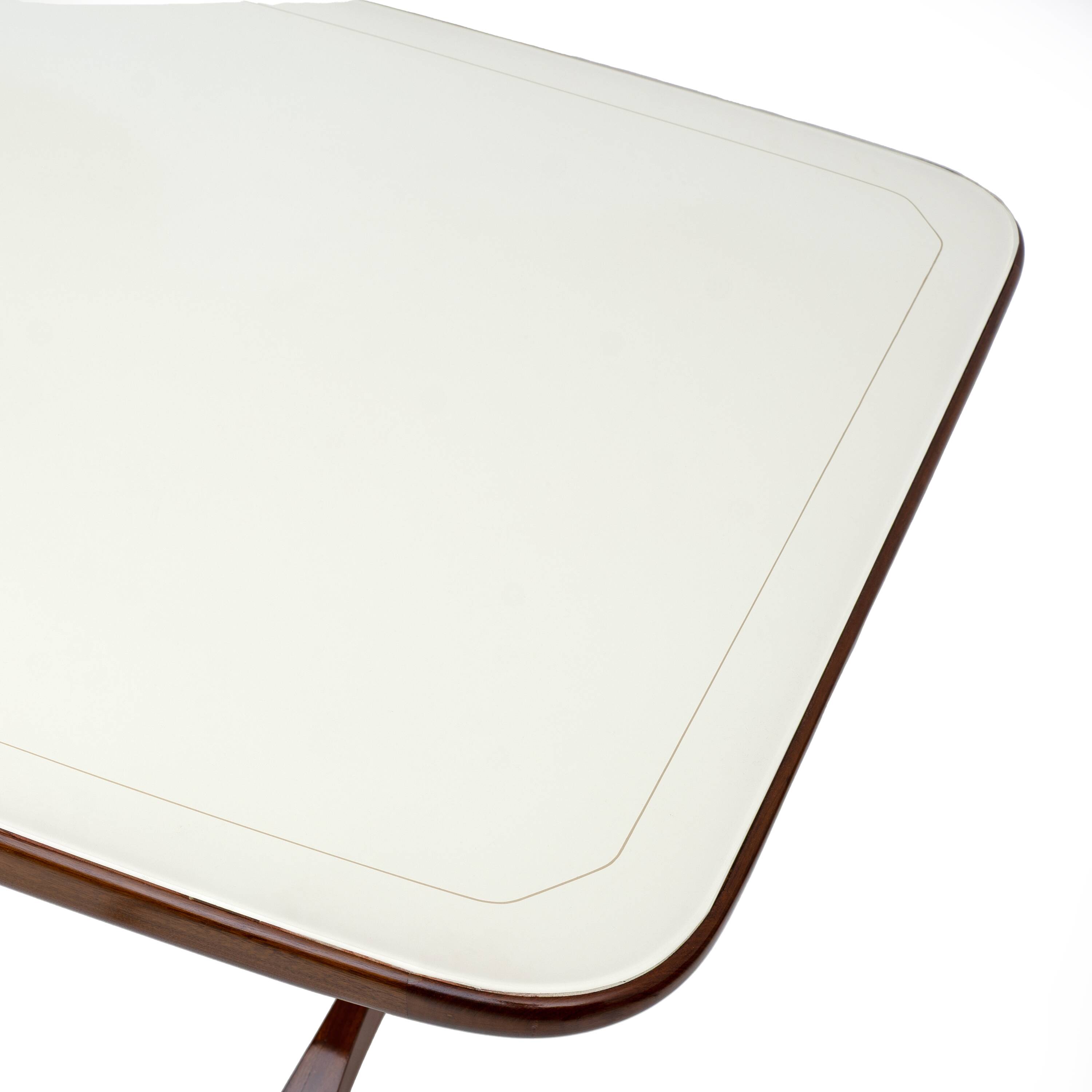 Italian Mid-Century Modern Dining Table Attributed to Paolo Buffa, 1950s