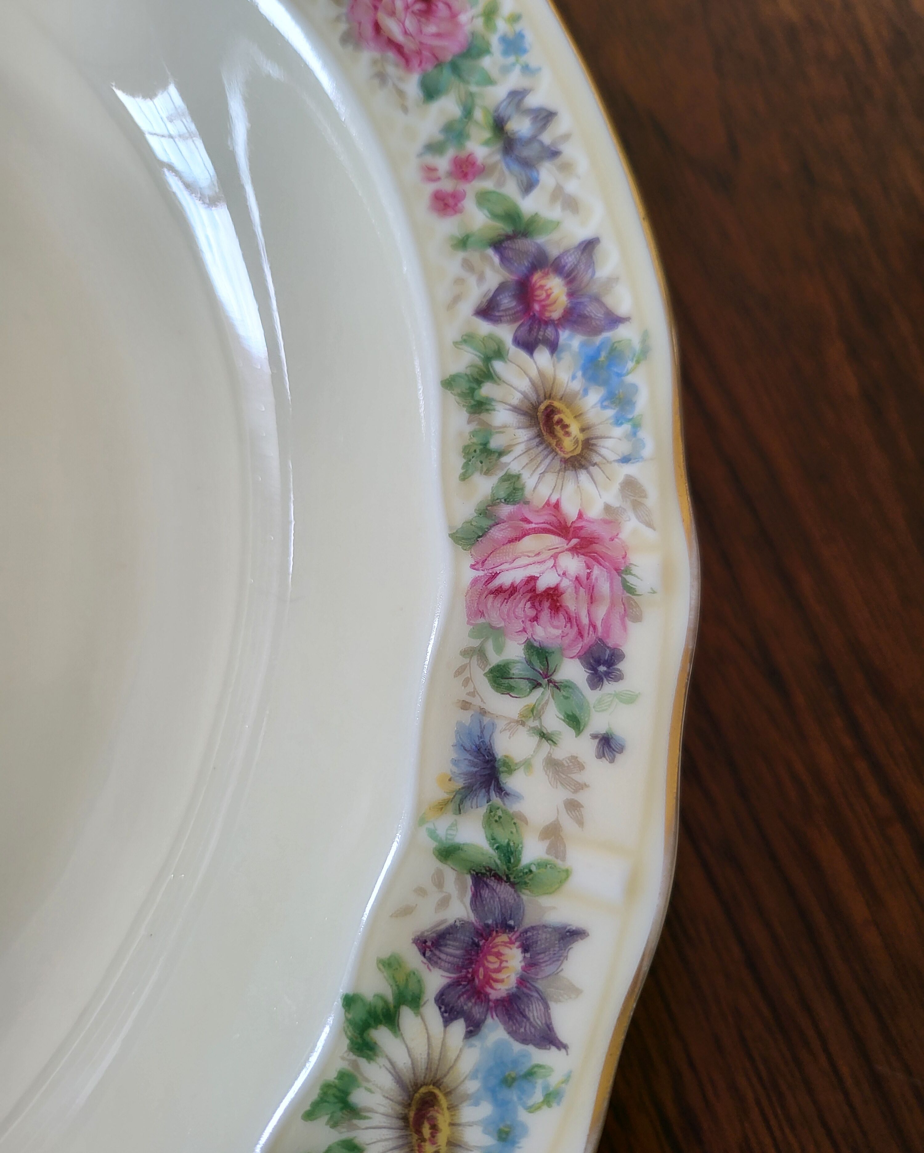 Limoges Bernardaud. Large Round Deep Plate