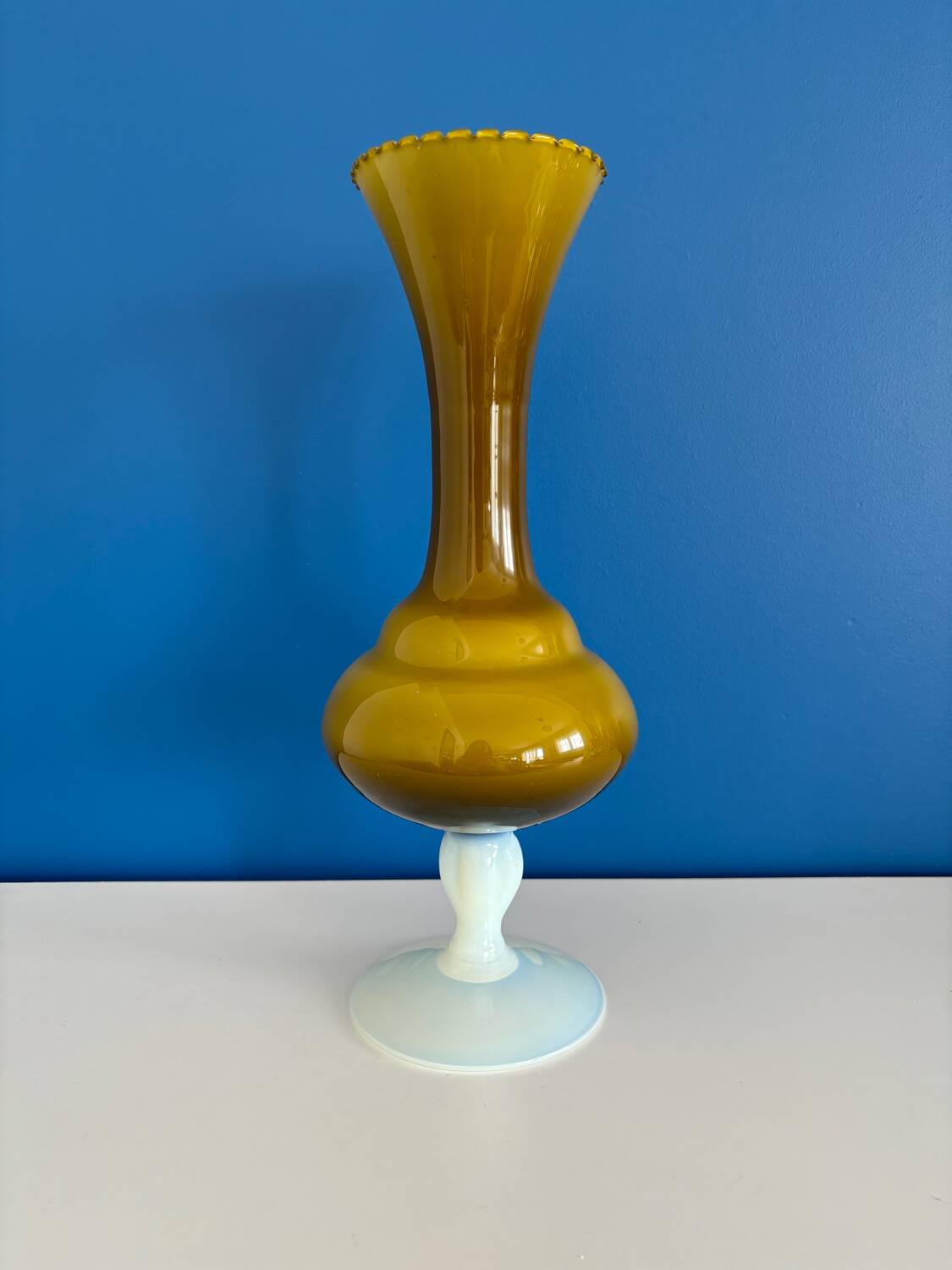 Grande opaline col tulipe kaki