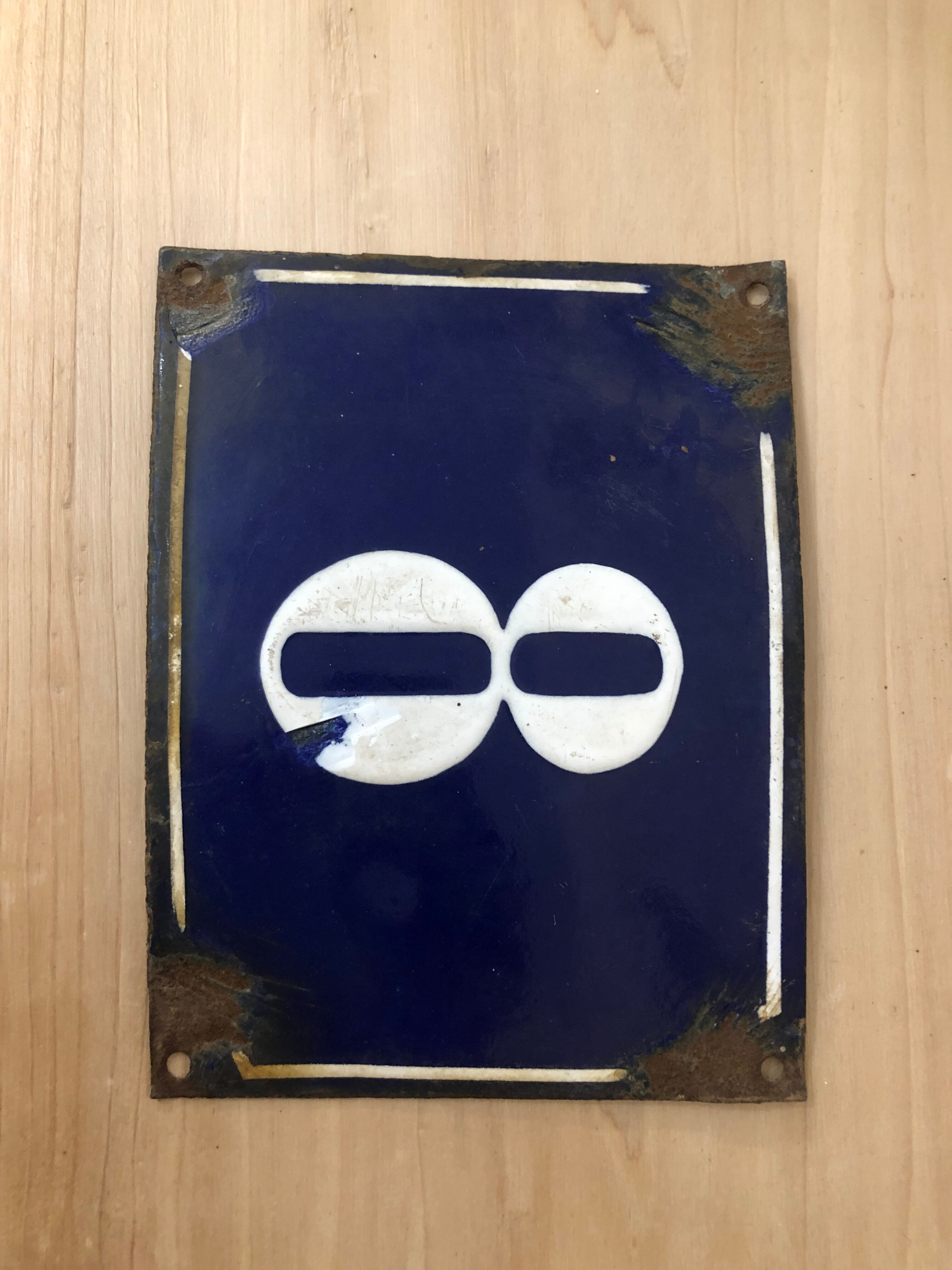 Enamelled plate number 8