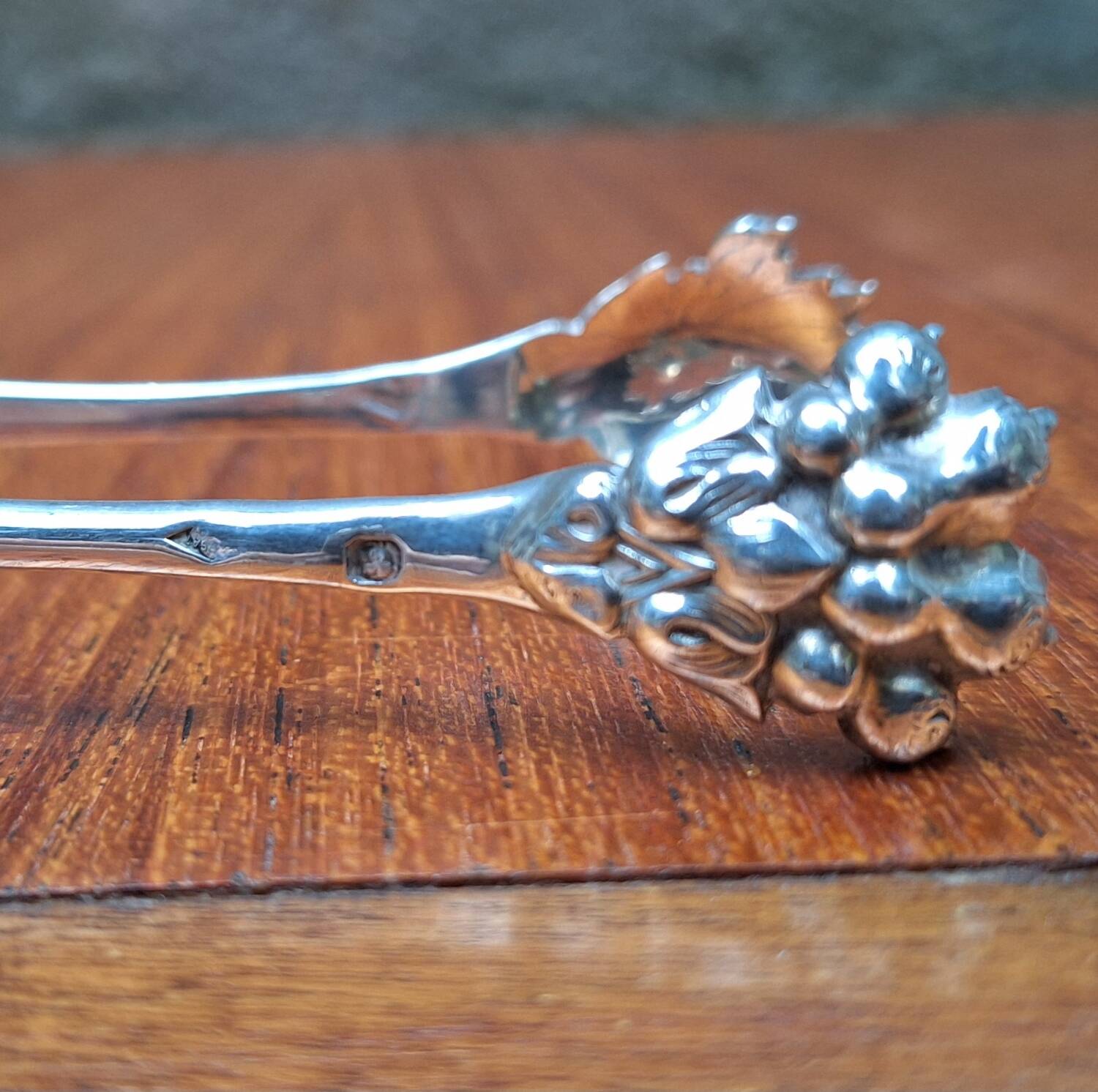 Sugar tongs or ice tongs in solid silver