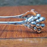 Sugar tongs or ice tongs in solid silver