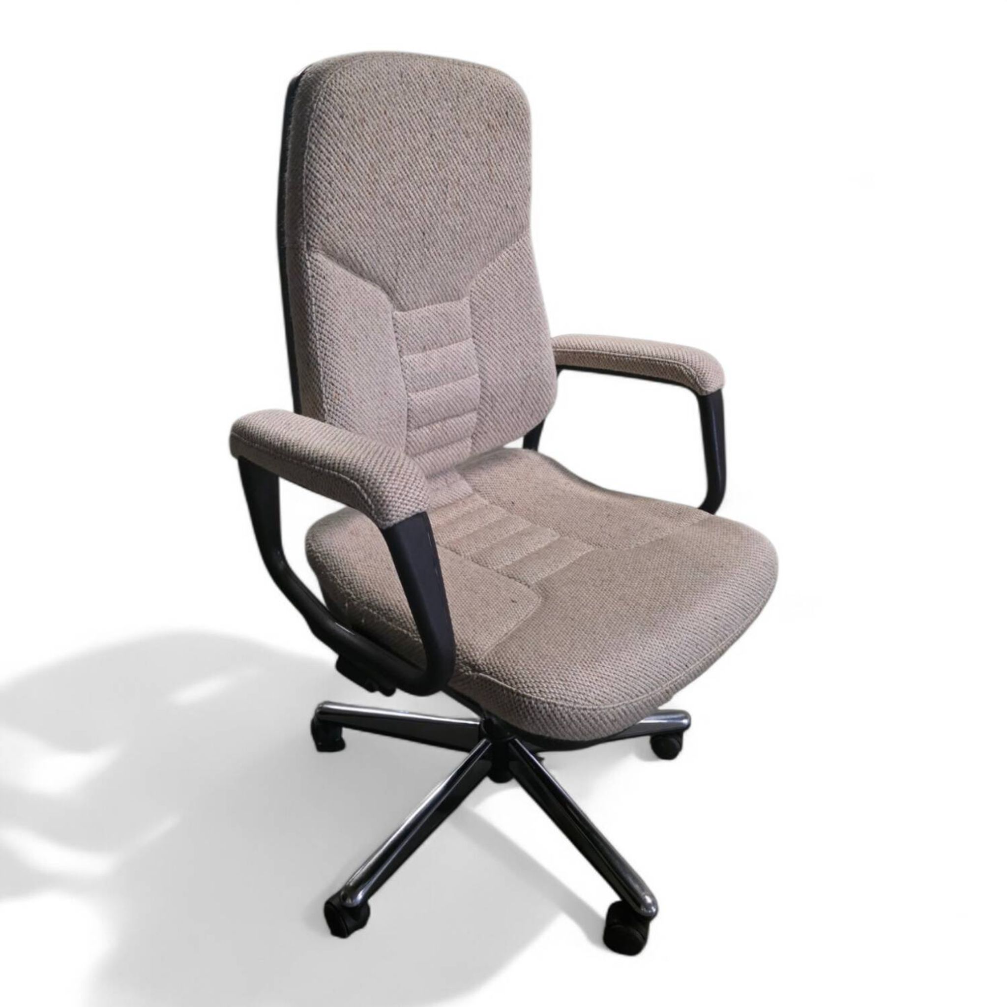 Giroflex 33 office chair - Design by Anker & Stadelmann