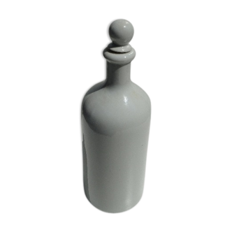 Bottle porcelain to fire
