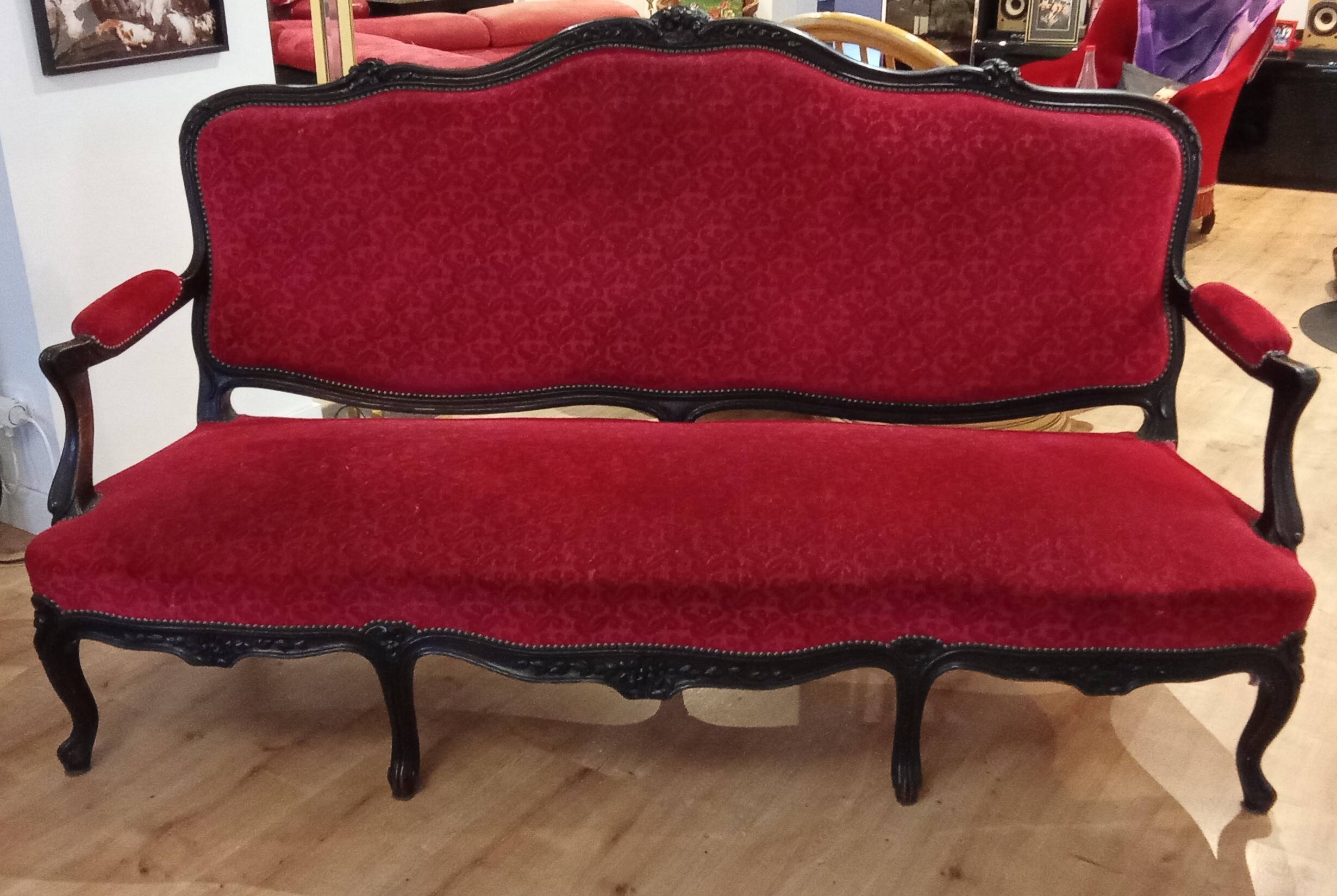 Antique Louis XV style red velvet settee