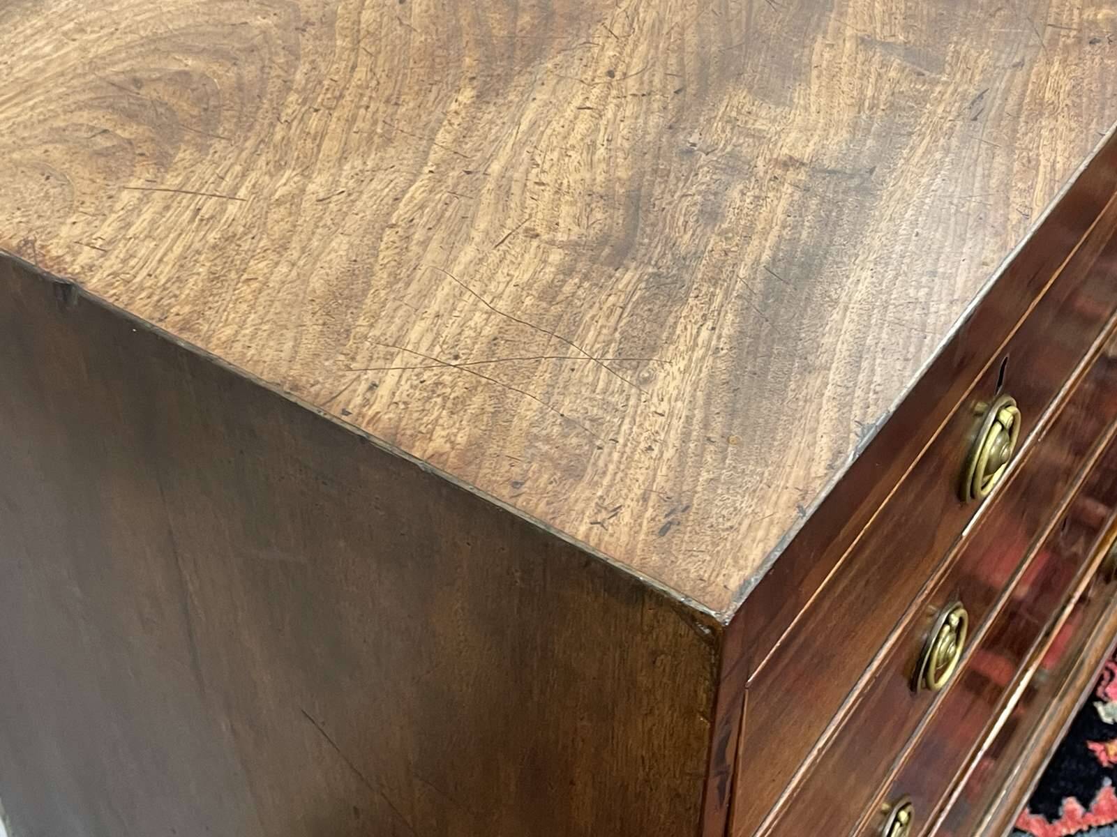 19th-century English mahogany commode