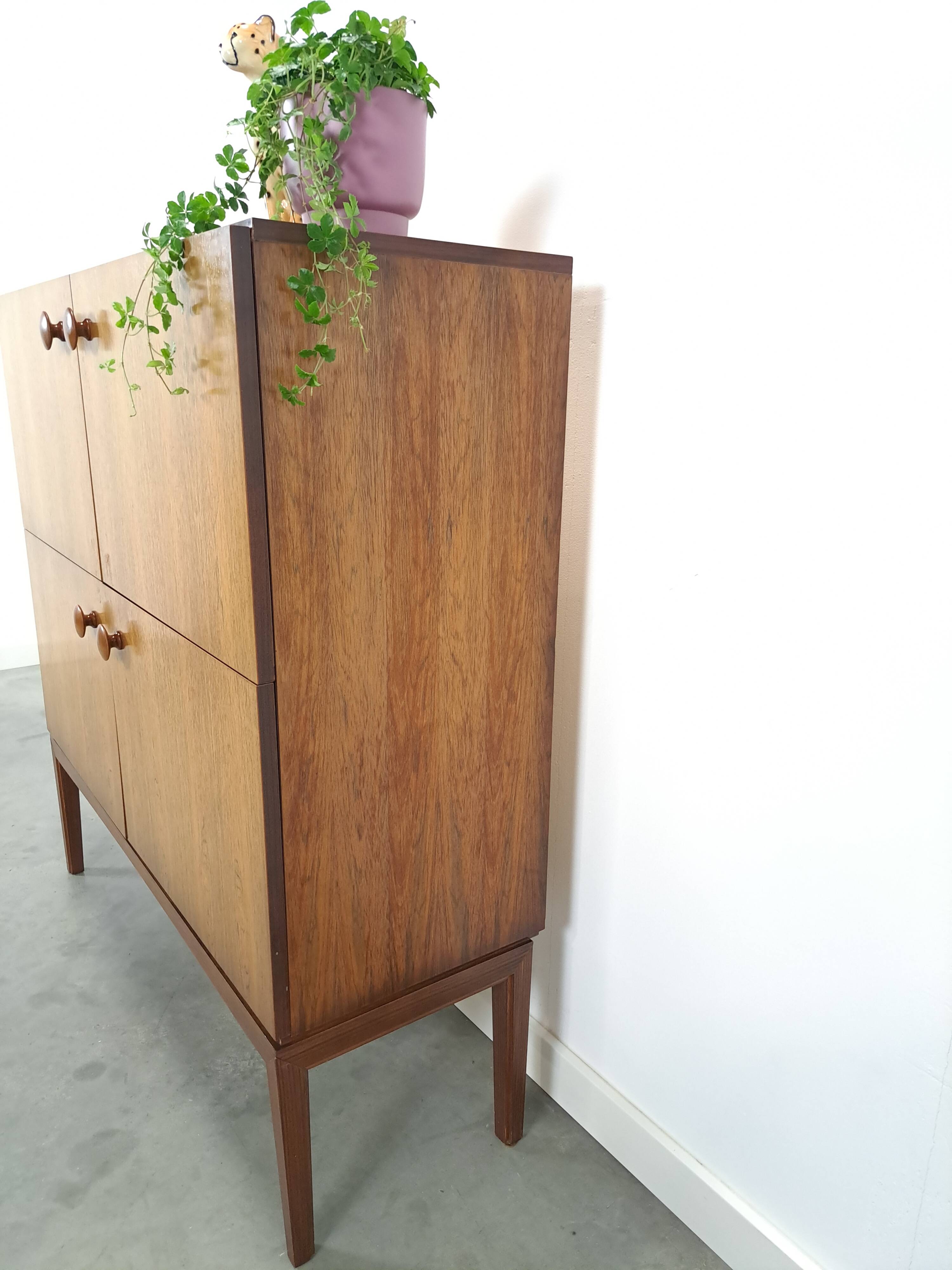 Palissander fineer Palette Möbel kast met 4 vakken en ronde grepen