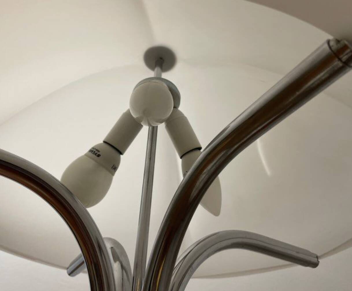 Quadrifoglio lamp by Gae Aulenti and Luigi Massoni for Guzzini