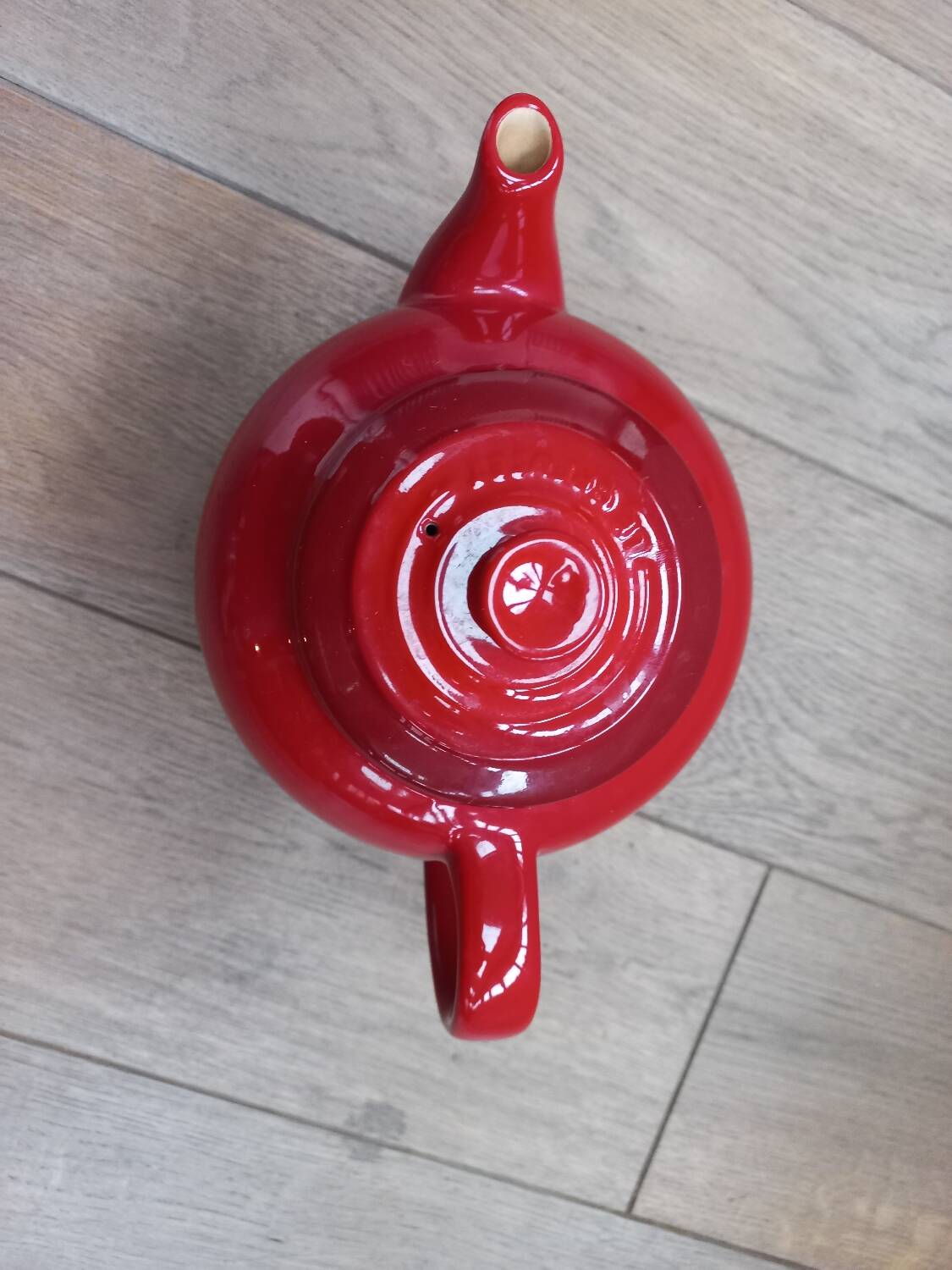 Le Creuset Teapot