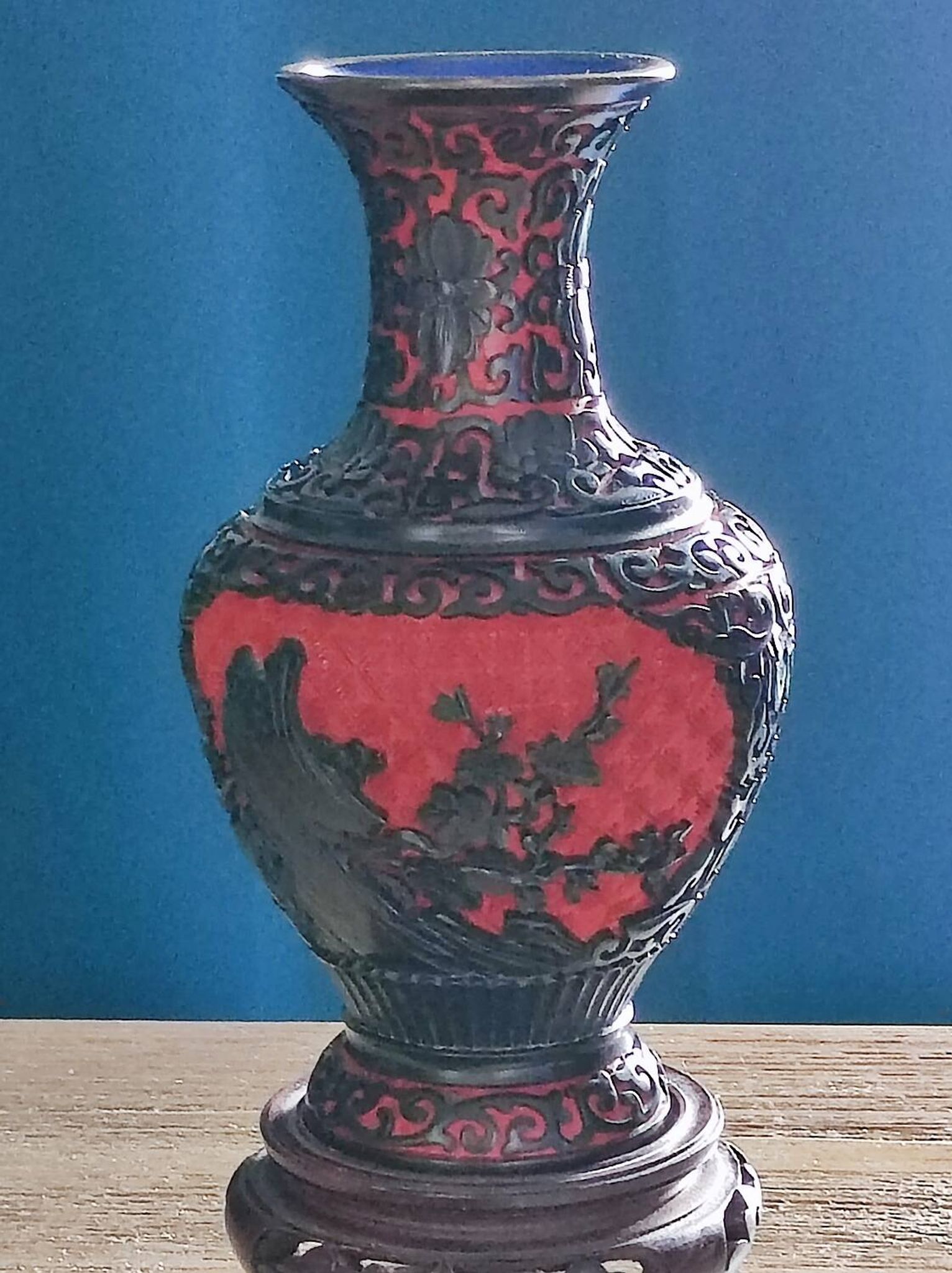 Cinnabar vases