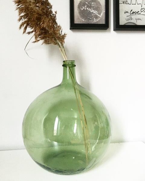 Old lady jeanne with sand collar and blown glass 10L