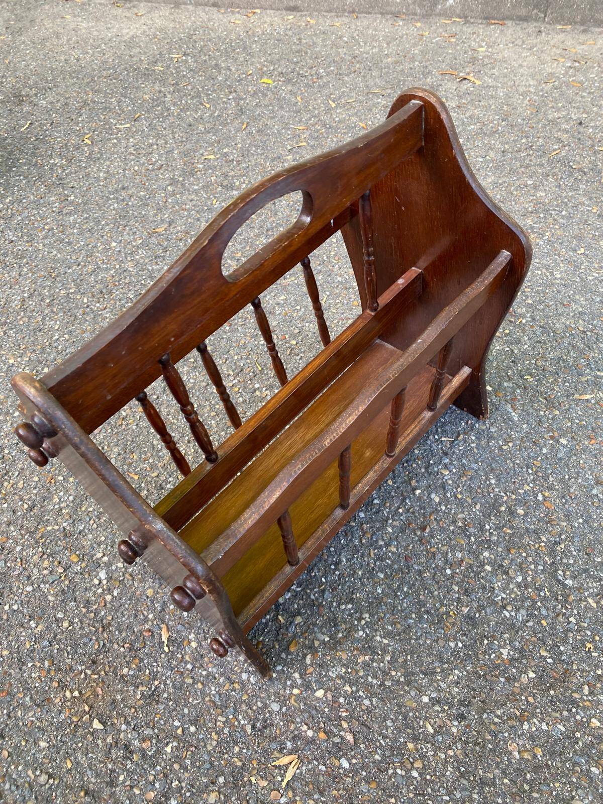 Porte-revues vintage en bois massif style rustique / retro