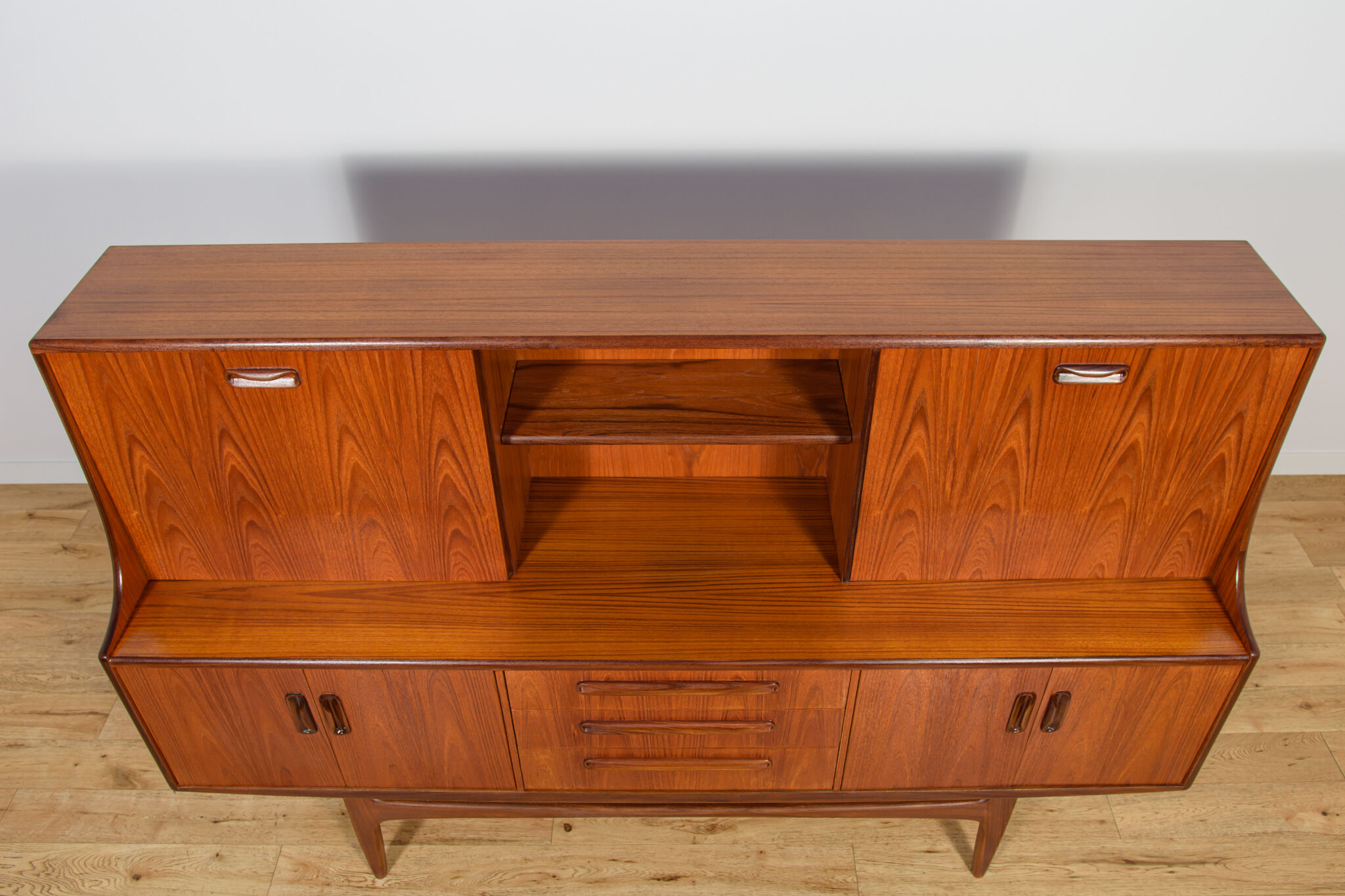 Mid-century model Fresco sideboard in teak by Victor Wilkins for G-Plan, United Kingdom, 1960s