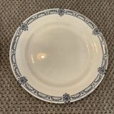 2 round dishes iron earth .salins