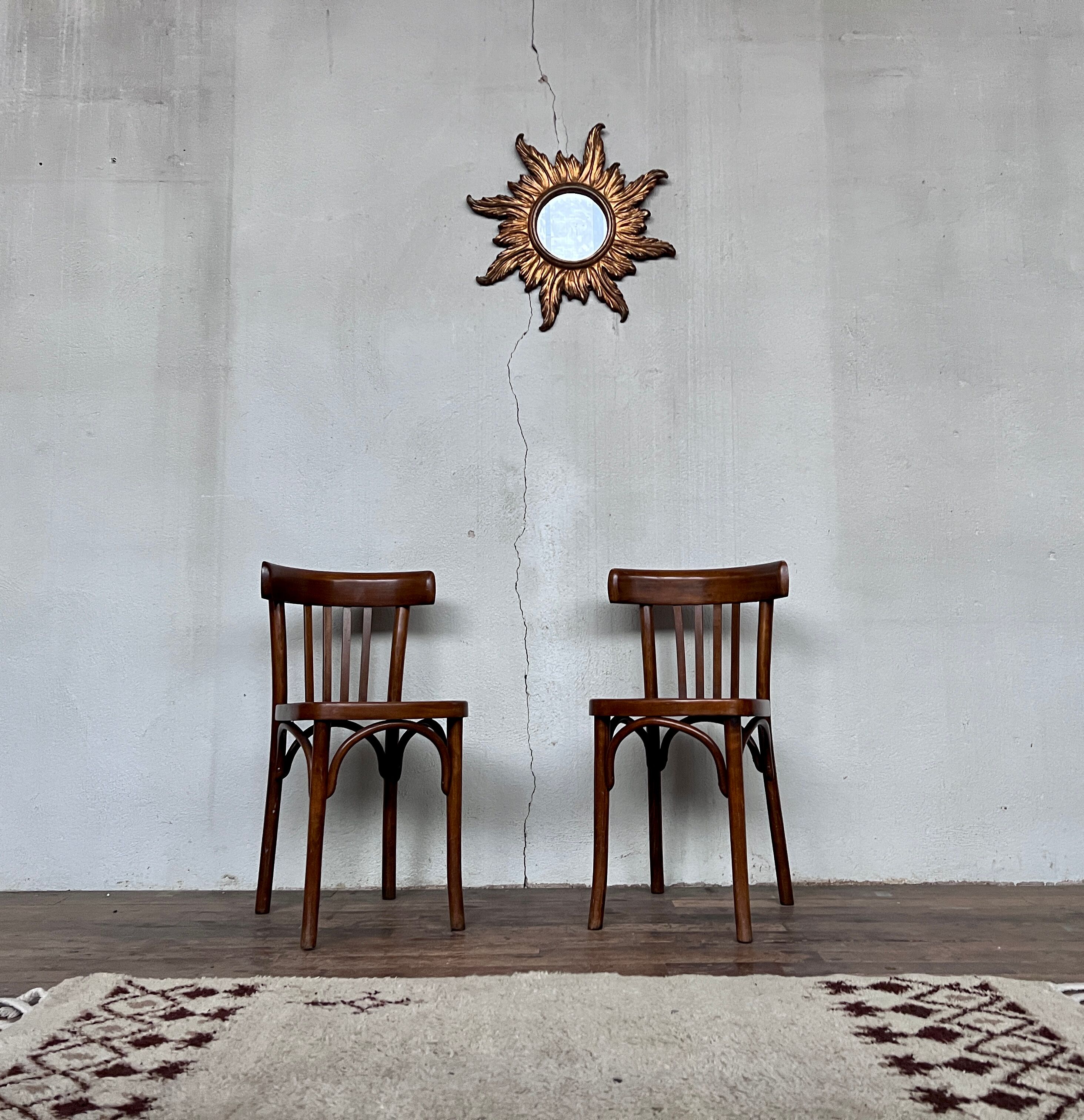 Pair of vintage Parisian bistro chair barter 195