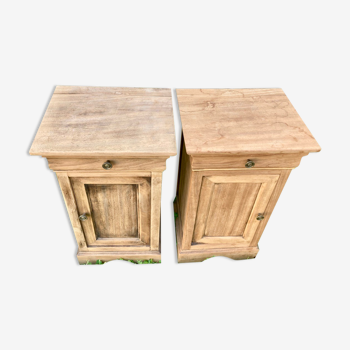 Tables de chevet en bois naturel