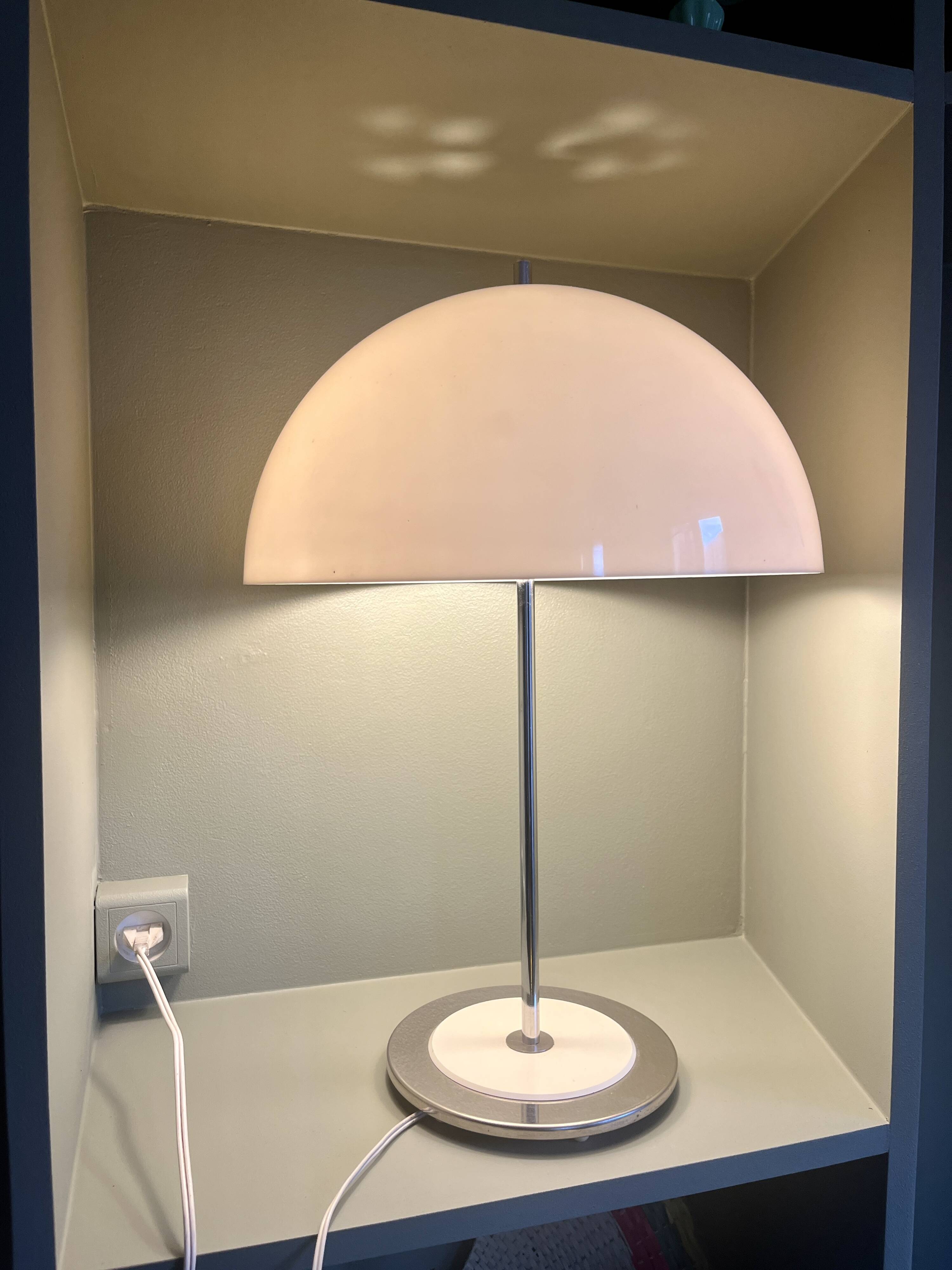 Unilux vintage design mushroom lamp