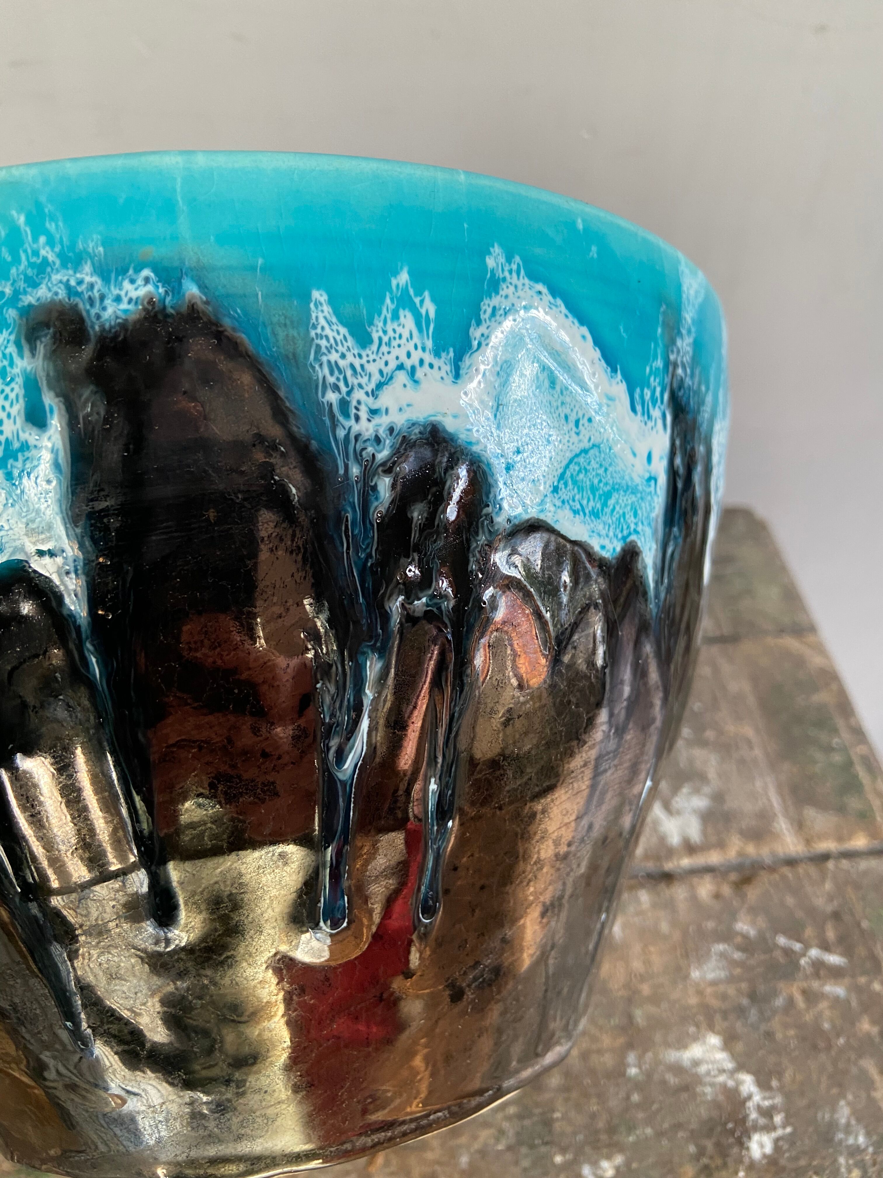 Salad bowl year 70 Vallauris electric blue